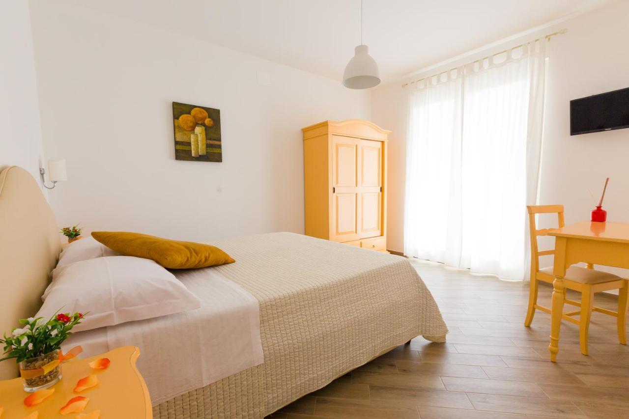 B&B Toma' Pagliare Bagian luar foto